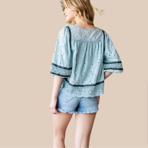Oli & Hali Washed Eyelet Crochet Lace Babydoll Peasant Top Blouse Puff Sleeve - Picture 3 of 6